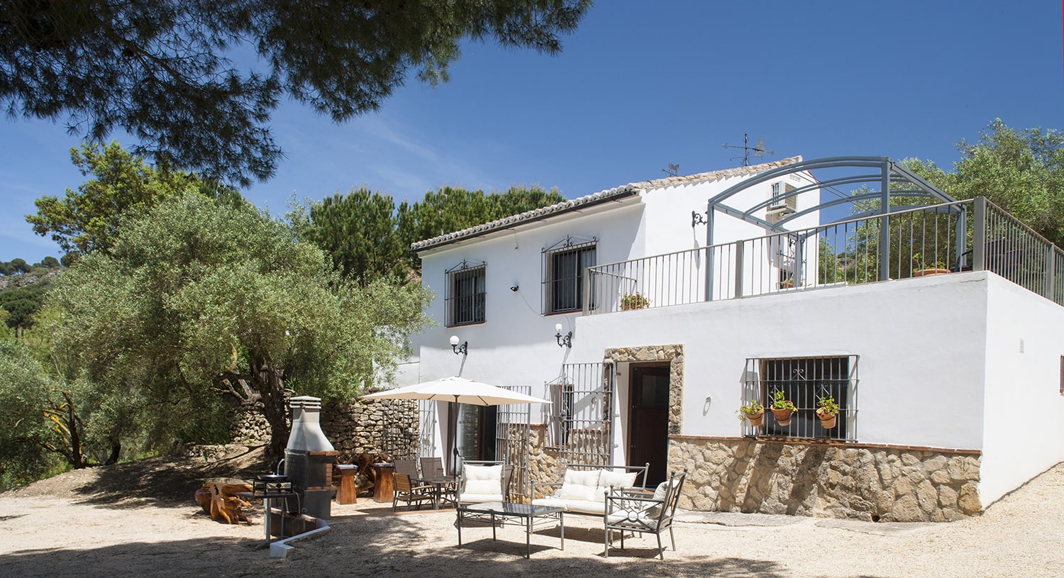 villa andalucia spain garden and facade