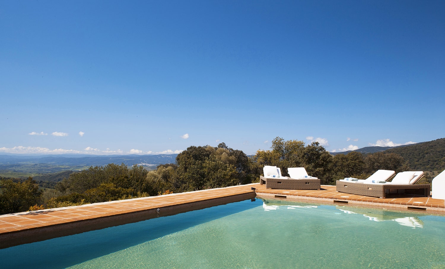 luxury villa swimming pool spain