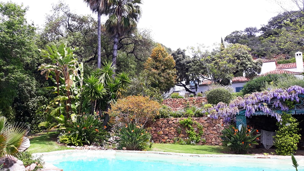 villa garden andalucia