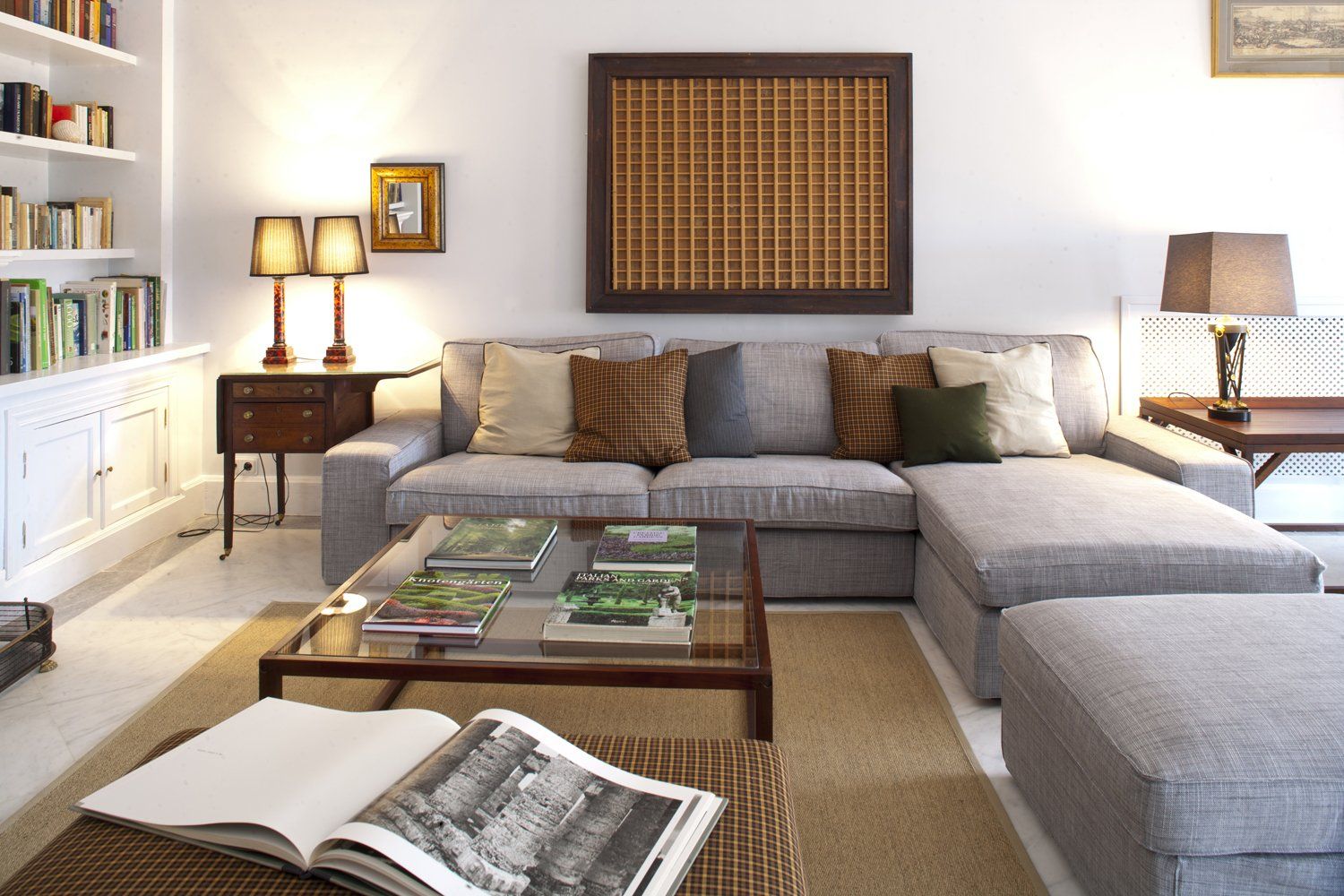sitting room in luxury villa