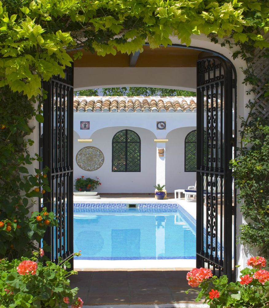 holiday villa swimming pool in andalucia